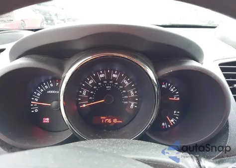 2011 Kia Soul + from USA, damaged, VIN KNDJT2A23B7340972